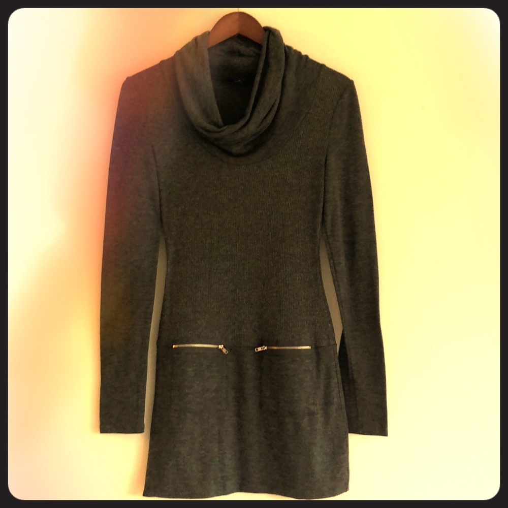 Gray tunic/sweater